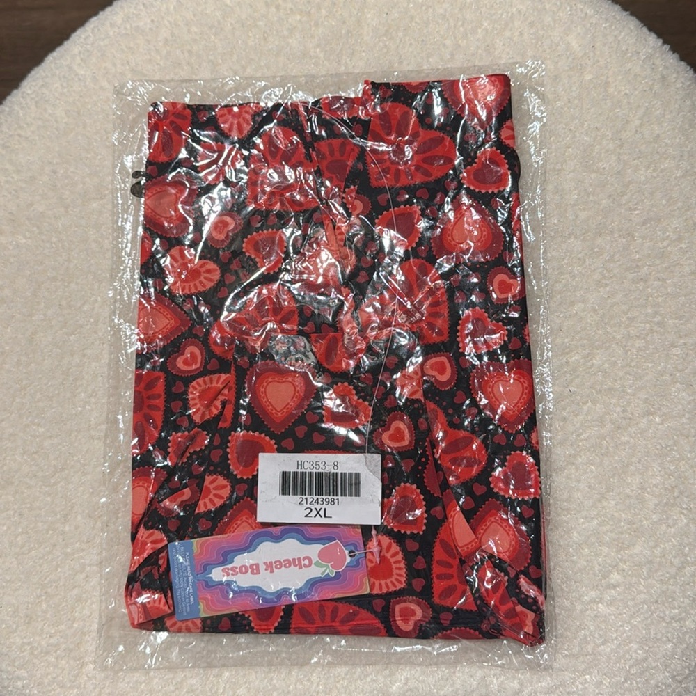 Cheek Boss Brief Size 2X Red Heart Pattern Nylon and Spandex Panty New - Picture 1 of 5